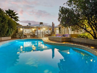 22 Gairloch Street, Applecross WA 6153