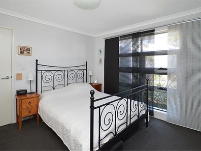 4/307 Rockingham Road, Spearwood WA 6163