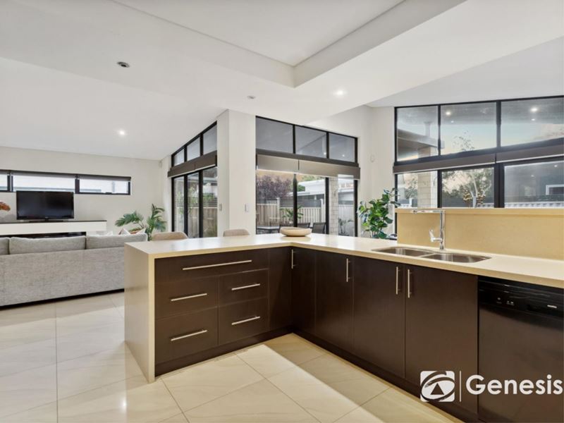 95 Fauntleroy Avenue, Ascot WA 6104