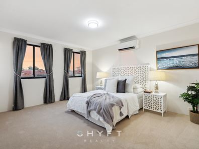 27 Beaumarks Court, Mindarie WA 6030