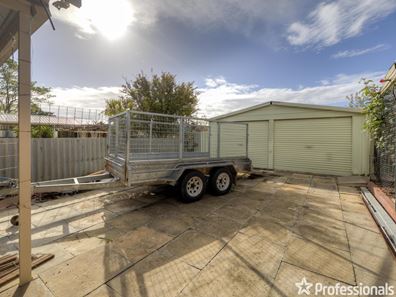 22 Marlboro Road, Swan View WA 6056