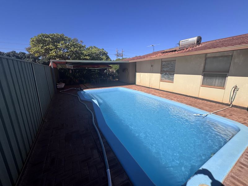 16 Gregory Avenue, Newman WA 6753