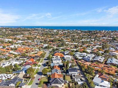 149 St Brigids Terrace, Scarborough WA 6019