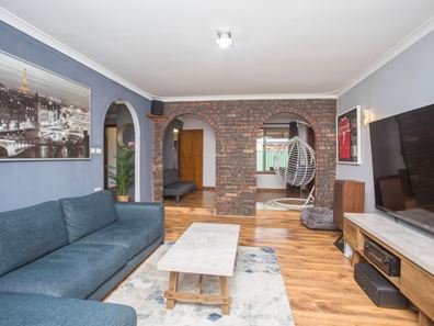 31 Rosmead Avenue, Beechboro WA 6063
