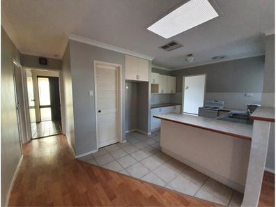 138 Parry Avenue, Bull Creek WA 6149