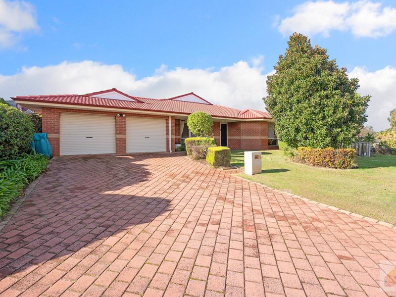 4 Tippett Court, Willetton