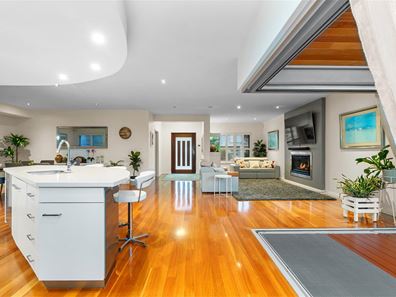 20 Shoreham Turn, Mindarie WA 6030