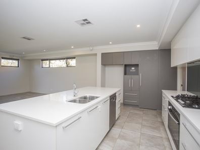 4A Paltridge Avenue, Carlisle WA 6101