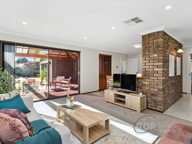 4 Balboa Row, Willetton WA 6155
