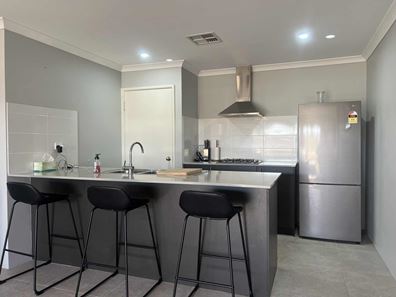 40 Longnor Parkway, Alkimos WA 6038