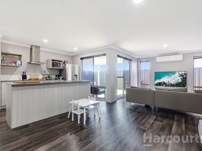 17 Quenda Street, Banksia Grove WA 6031