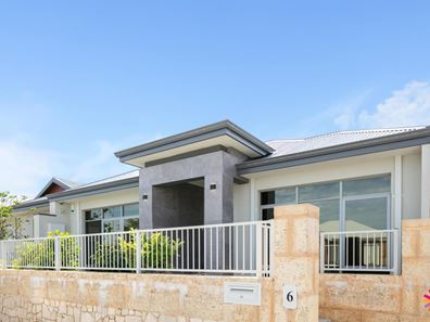 6 Manarola Loop, Coogee WA 6166