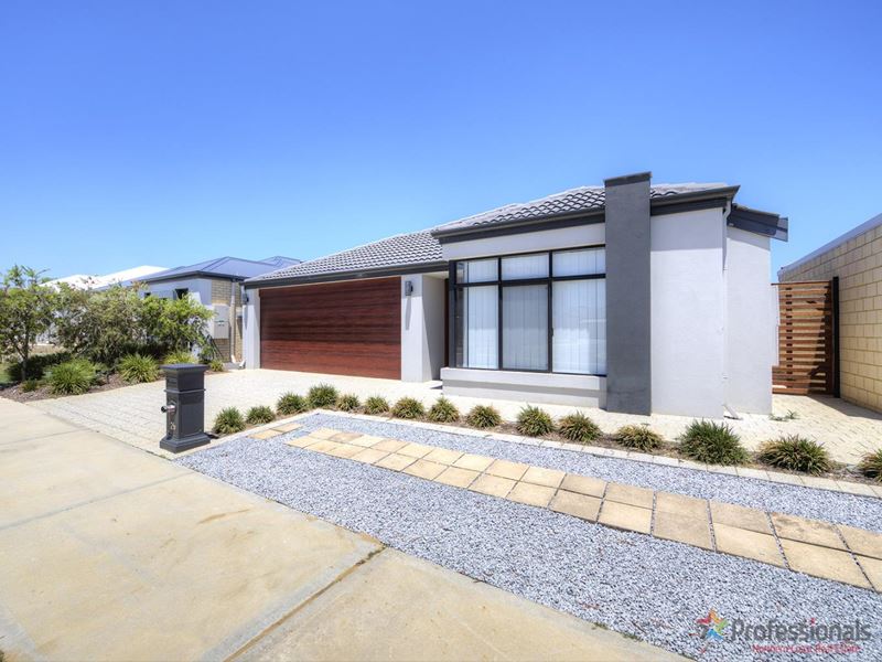 26 Altrincham Grove, Butler WA 6036