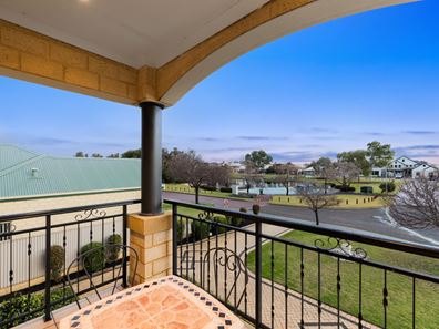 34 Waterview Parade, Southern River WA 6110