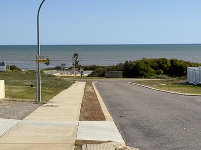 5 Sunset Cove, Dongara WA 6525