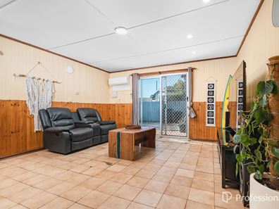 113 Whitehill Road, Drummond Cove WA 6532