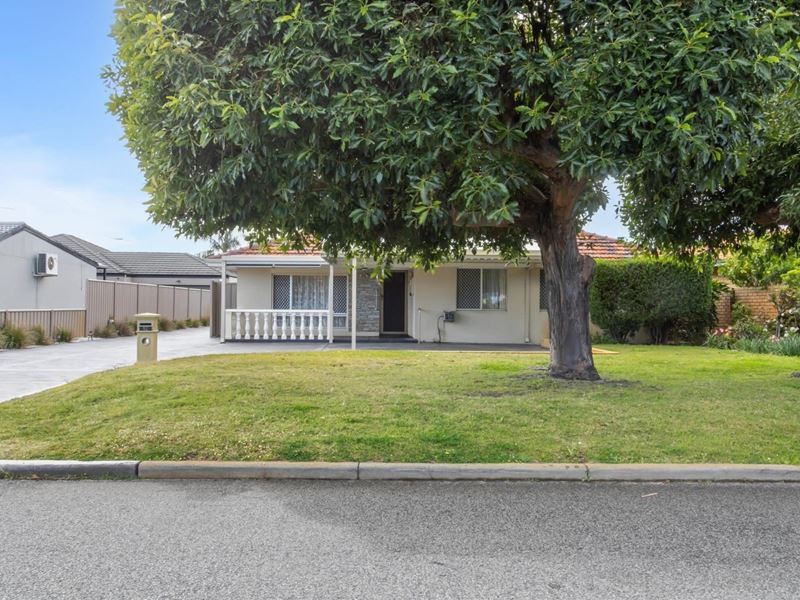 12 Belfast, Morley WA 6062