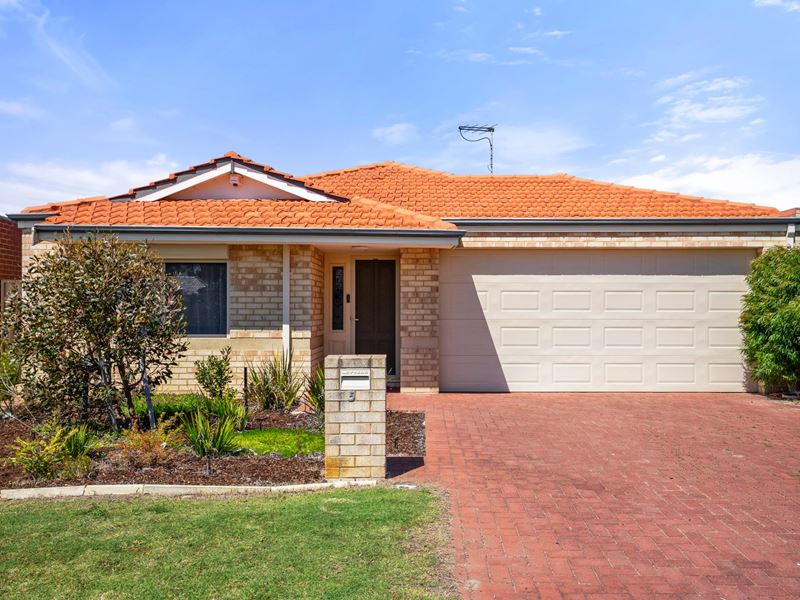 5 Riaza Parkway, Port Kennedy