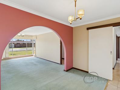 4 Dartford Street, Bull Creek WA 6149