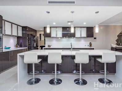 26 Romano Crescent, Iluka WA 6028