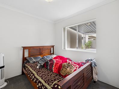 2/190 Gabriel Street, Cloverdale WA 6105
