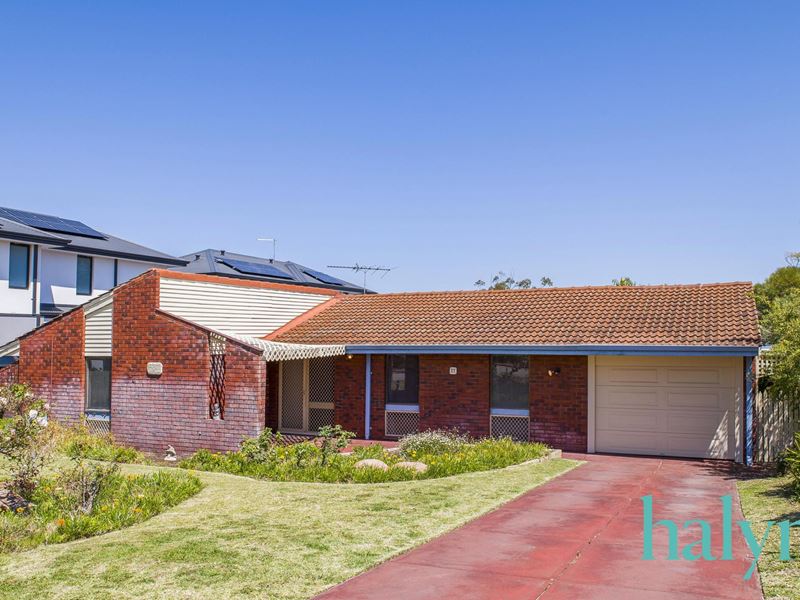 27 Methuen Way, Duncraig WA 6023
