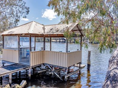 144 Banksia Terrace, South Yunderup WA 6208