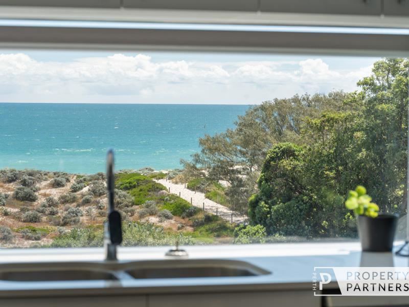 10/285 West Coast Highway, Scarborough WA 6019