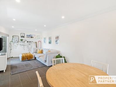 10/285 West Coast Highway, Scarborough WA 6019