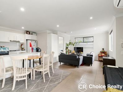 2/148 Wharf Street, Cannington WA 6107