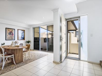 17/183 Marmion Street, Fremantle WA 6160