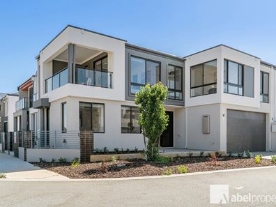 27 Furlong Street, Cockburn Central WA 6164