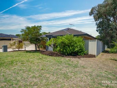 2 Belhus Court, Tapping WA 6065