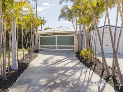 20 Scholar Close, Marangaroo WA 6064