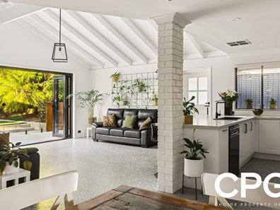 32 Mason Road, Kalamunda WA 6076
