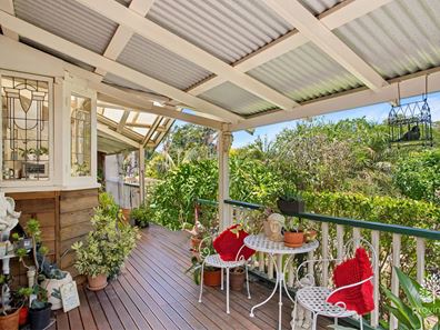 15 Orange Valley Road, Kalamunda WA 6076