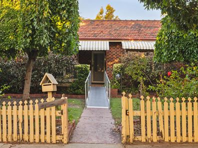 96 St Leonards Avenue, West Leederville WA 6007
