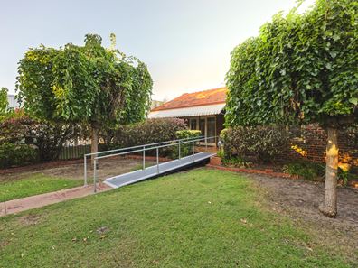 96 St Leonards Avenue, West Leederville WA 6007