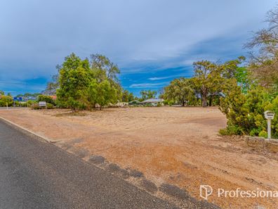 129 South Western Highway, Waroona WA 6215
