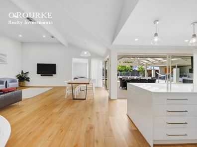 9 Ursa Place, Kingsley WA 6026