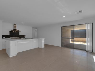 17 Cirrus Drive, Baldivis WA 6171