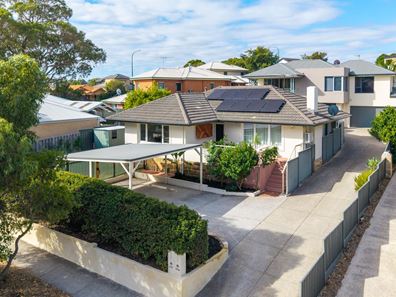 100 Weaponess Road, Wembley Downs WA 6019