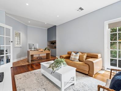 2 Kennard Street, Kensington WA 6151