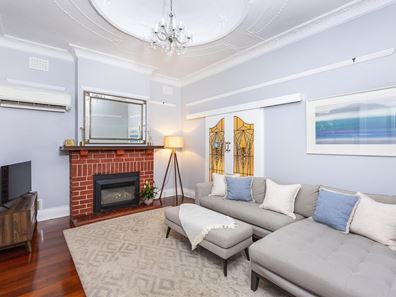 15 Salisbury  Road, Rivervale WA 6103