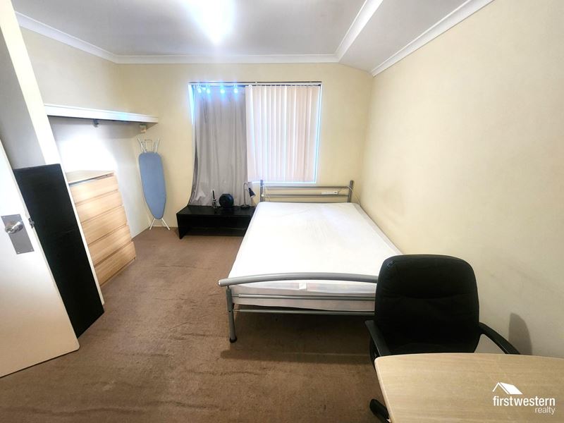 Room 1/12 Dulles Way, Clarkson