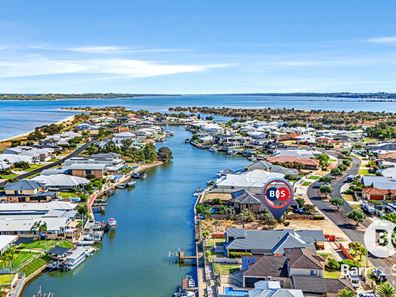 7 Portofino Crescent, Pelican Point WA 6230