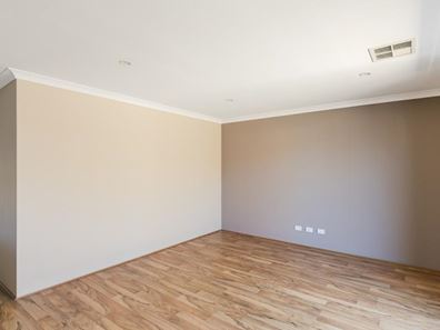 136 Pleasantview Parade, Baldivis WA 6171