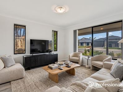 16 Coniston Drive, Ellenbrook WA 6069
