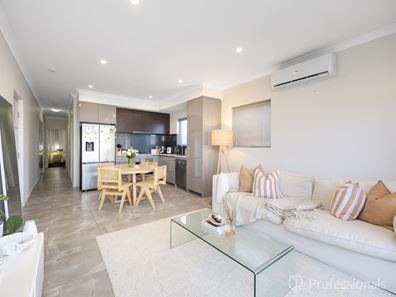 7/8 Wynyard Street, Yokine WA 6060