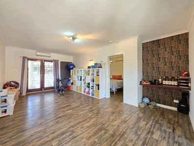 9 Richards Street, Carnarvon WA 6701